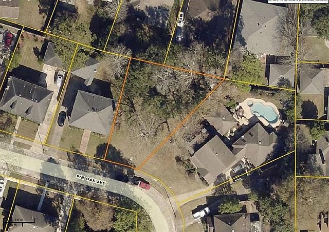 2nd image of 3758 Pin Oak Ave