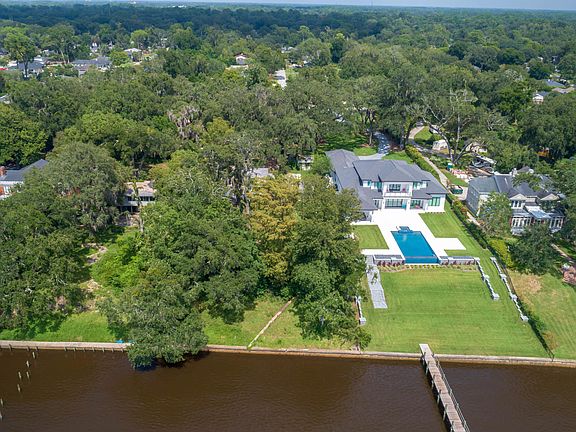 5th image of 4526 Mundy Dr S