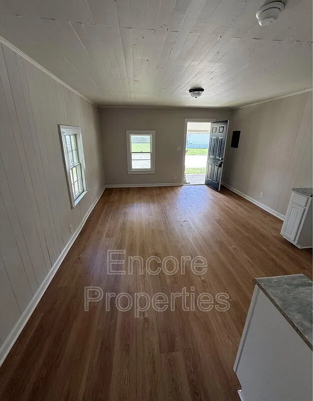 1 bed, 1.0 bath, 600 sqft, $800 — Photo 3