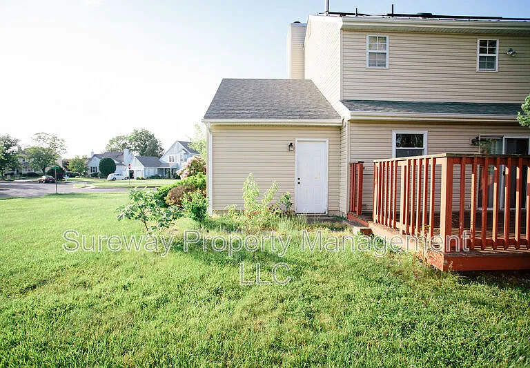 23 Winterset Ln — Photo 8