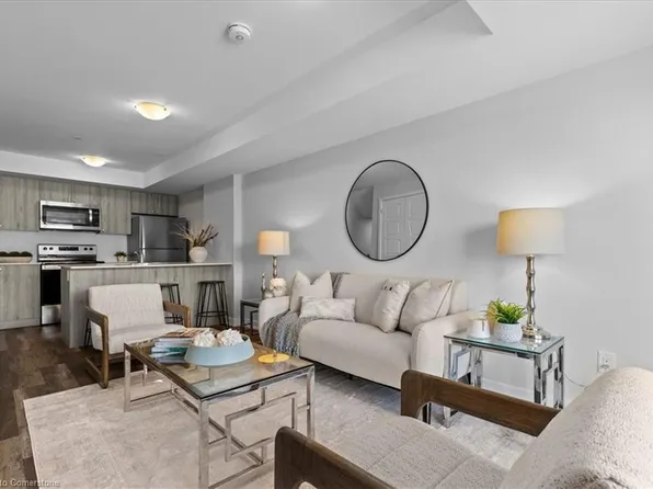 1331 Countrystone Dr #A4, Kitchener, ON N2N 0C5