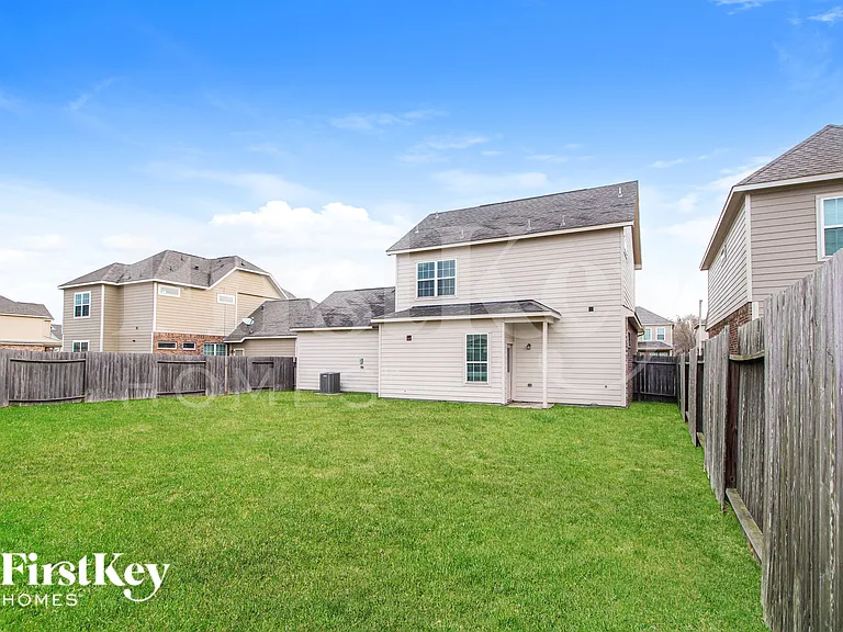 6434 Upper Leaf Ct — Photo 16