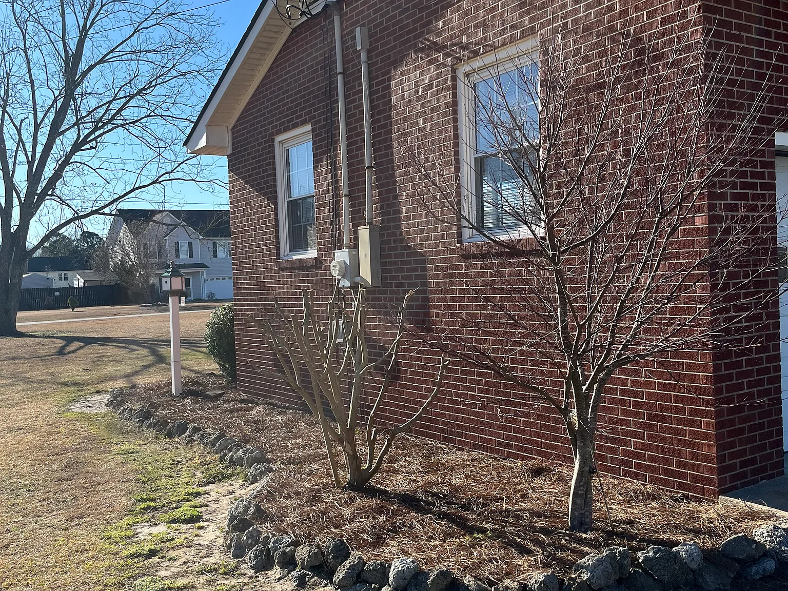 3 bed, 1.5 bath, 1805 sqft, $1,500 — Photo 3