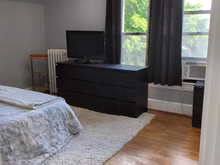 31 Gertrude St #2 — Photo 22