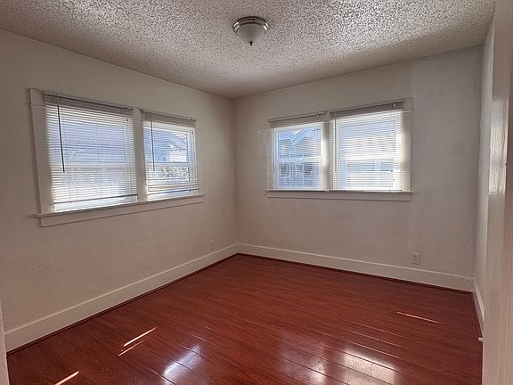 4th image of 211 N Curtis Ave