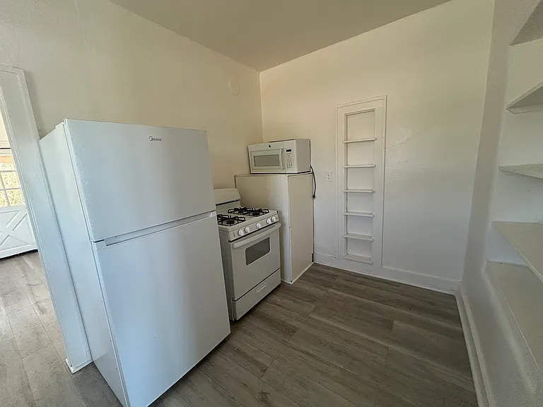 720 Marr St — Photo 5