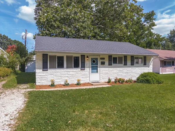 916 N Fell Ave, Normal, IL 61761