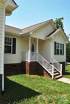 19 Front Entrance and Porch