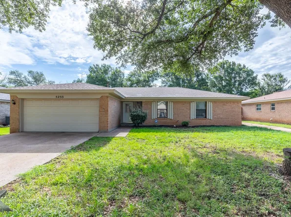 5233 Deerwood Ln, Abilene, TX 79606