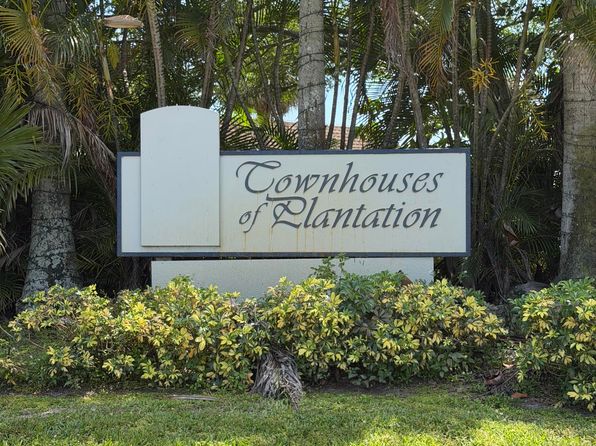 4700 NW 9th Ct #4700
