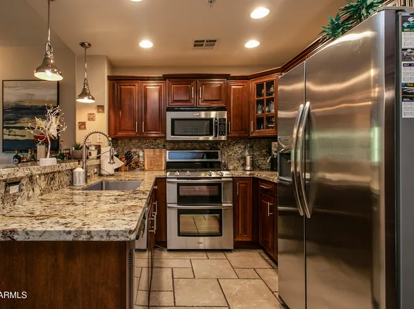 5450 E DEER VALLEY Drive #2223, Phoenix, AZ 85054