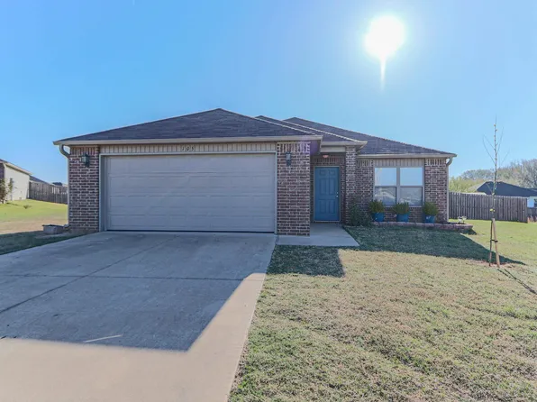 105 Clark Cv, Brookland, AR 72417