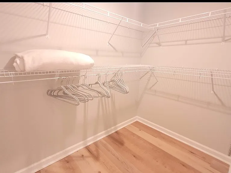 122 Phillips Cir #2 — Photo 11