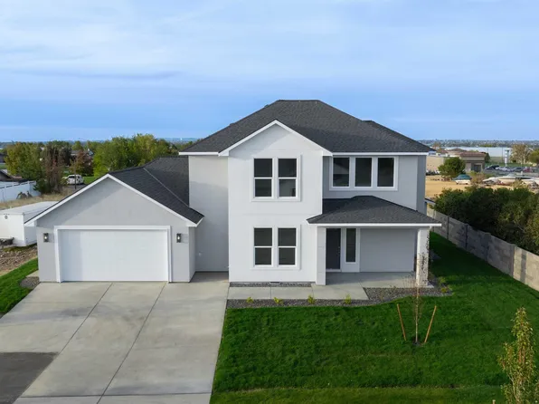 5424 W Okanogan Ave, Kennewick, WA 99336