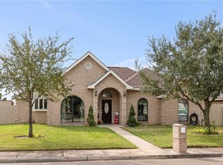 1806 Flora Ave, Hidalgo, TX 78557