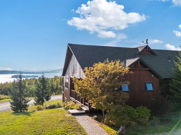 56 Whip Willow Farm Road #U, Rangeley, ME 04970