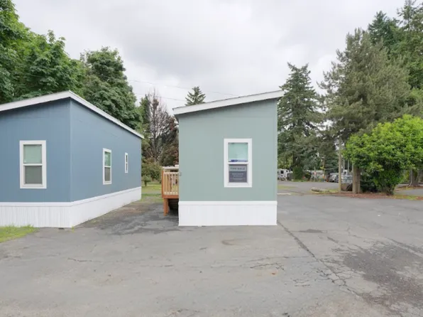 8205 SE Harney St Unit 1, Portland, OR 97266
