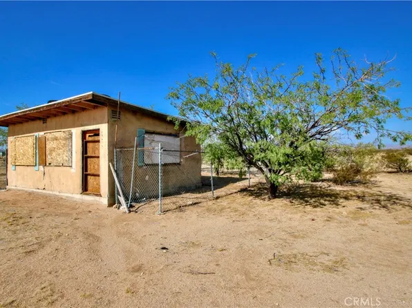 62107 Moon Dr, Joshua Tree, CA 92252