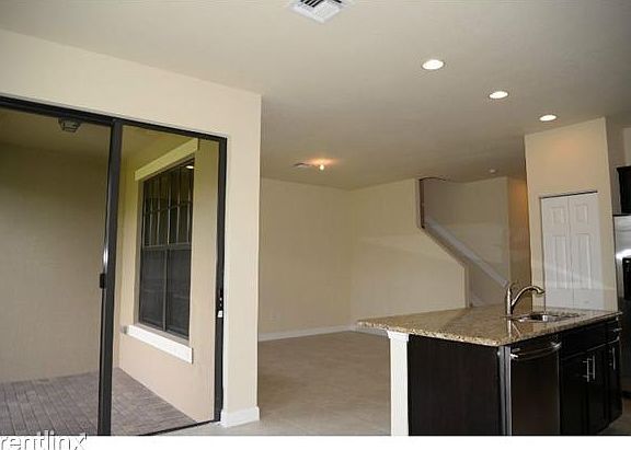 10474 Wellington Parc Drive 10474 d