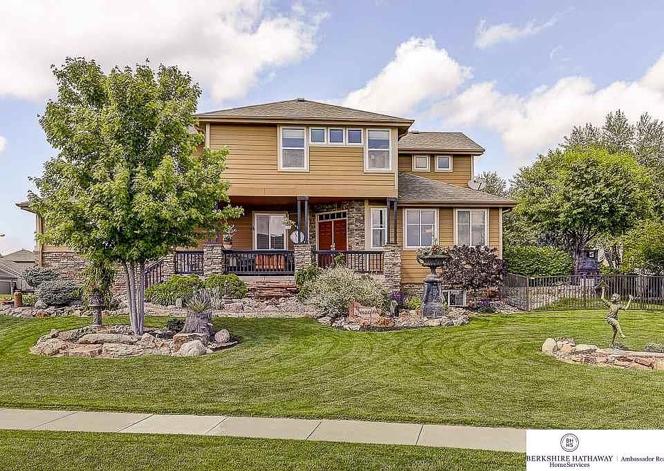 1st image of 6223 S 193rd Ave