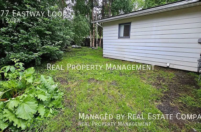 3977 Eastway Loop — Photo 23