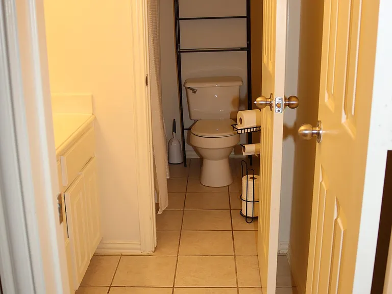 1548 Idlewild Dr — Photo 14