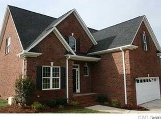 2547 Firethorn Ct, Gastonia, NC 28056