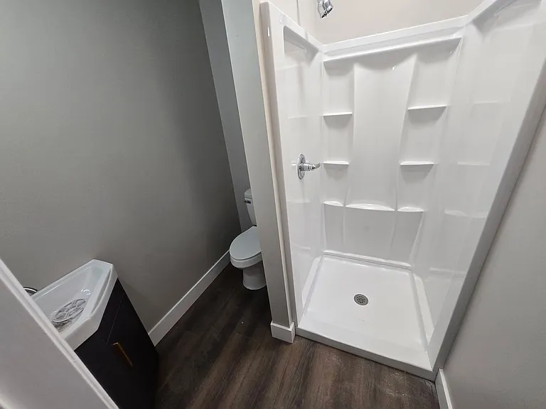 401 McFarland St — Photo 6