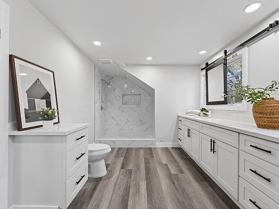 2nd image of 14263 Beitler Rd