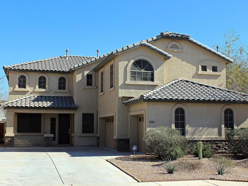 1st image of 2717 S 159th Ln
