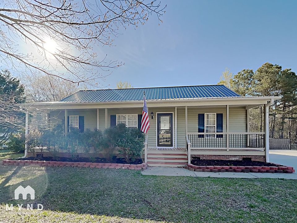 1st image of 560 Sunray Dr