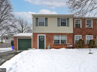 1588 Manor Blvd, Lancaster, PA 17603