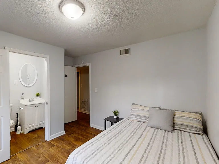 3791 N Camp Creek Pkwy SW — Photo 1