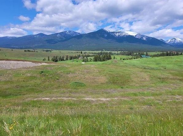 417 Little Creek Rd, Eureka, MT 59917