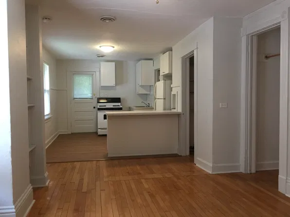 1315 Drake St #4, Madison, WI 53715