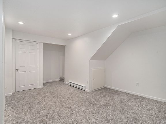 5th image of 1254 Monarch Dr