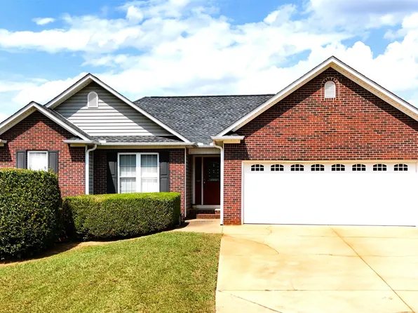 1018 Knollwood Acres Rd, Boiling Springs, SC 29316