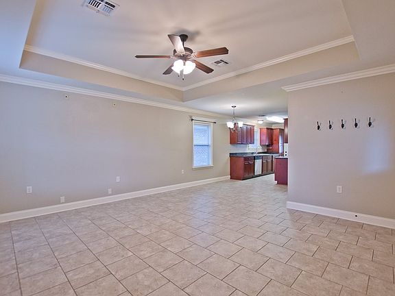 3rd image of 122 Sea Blue Ln