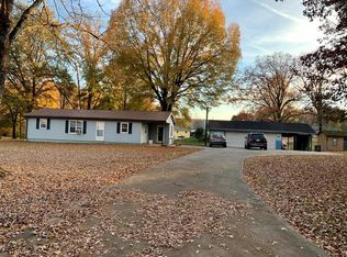 718 Cavender Rd SE, Dalton, GA 30721