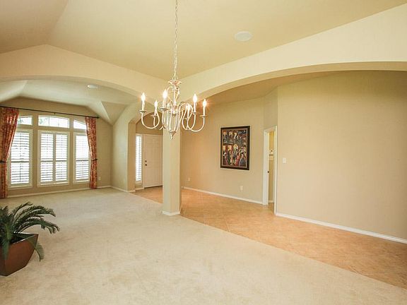 5th image of 19903 Erin Hollow Ct