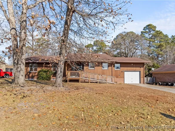 5703 Loch Ness Ct, Fayetteville, NC 28304