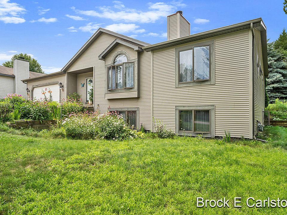2635 Leffingwell Ave NE, Grand Rapids, MI 49525 Zillow
