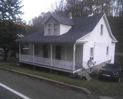 221B Whitestown Rd Photo 1