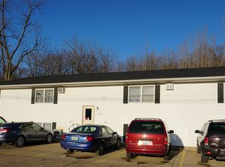 3027 River Rd APT 4, Muscatine, IA 52761