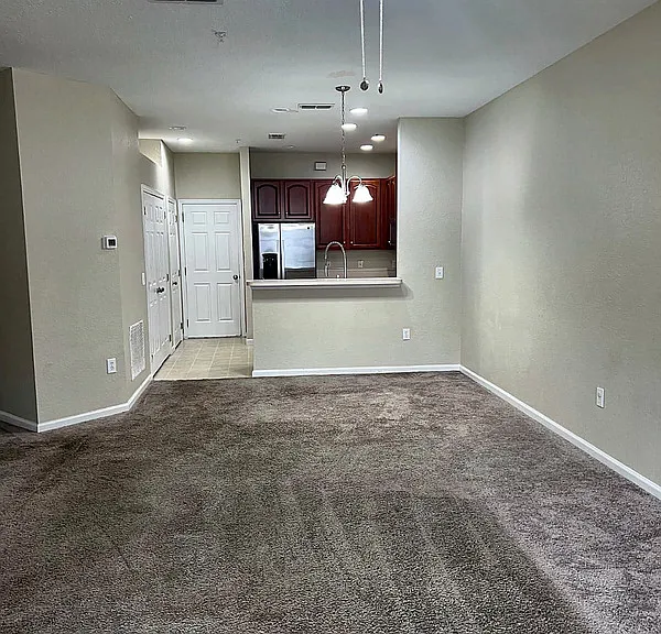13926 Dove Wing Ct — Photo 4