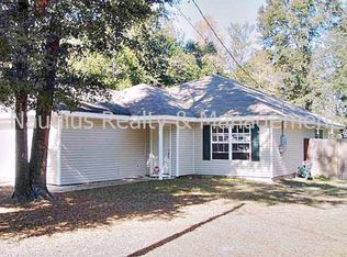 706 Brock Ave, Crestview, FL 32539