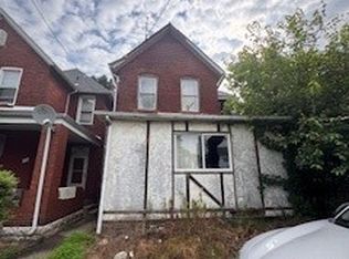 104 Seward St, Duquesne, PA 15110