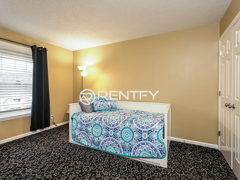 3810 Old Rosebud Ct — Photo 11