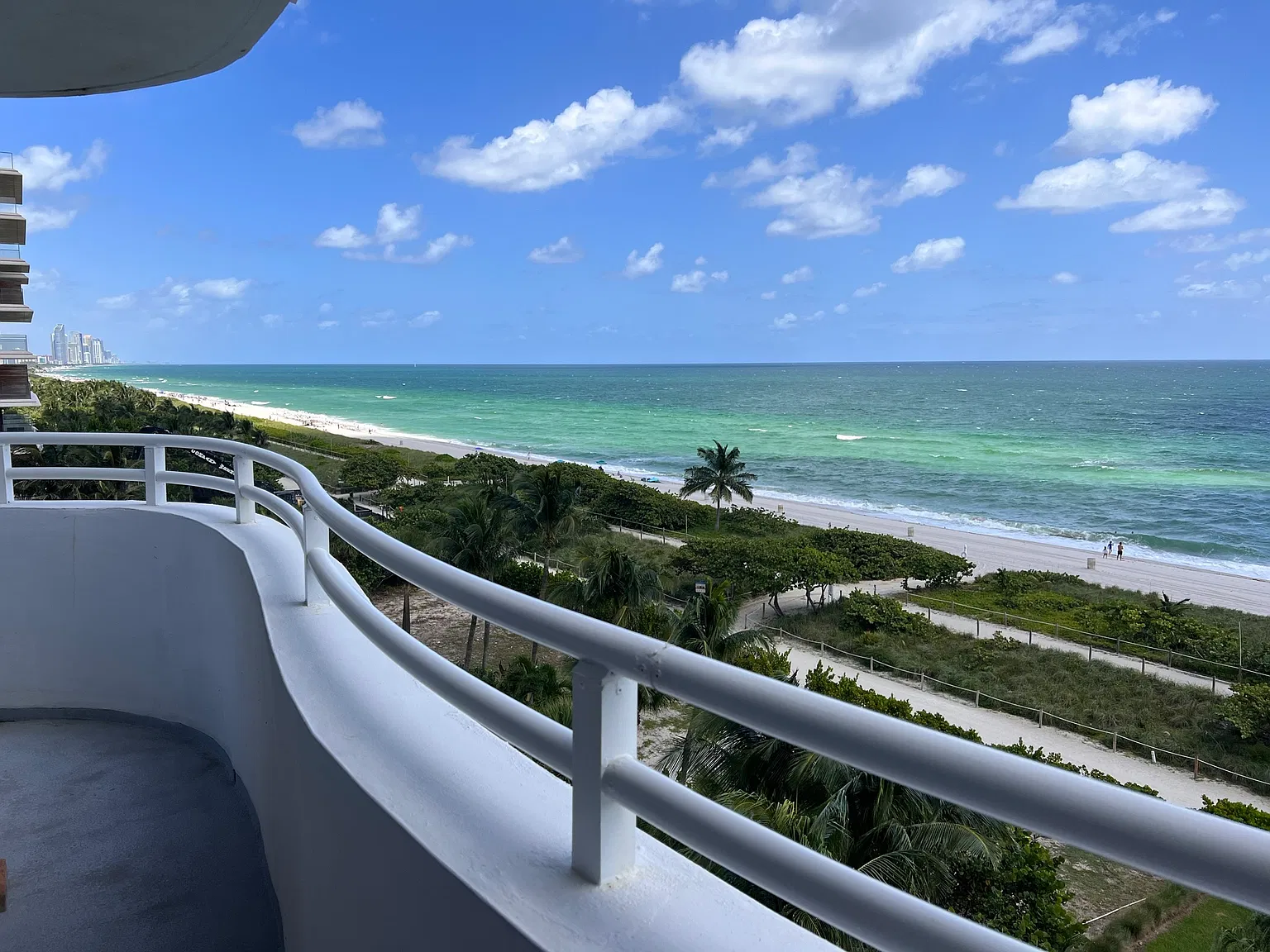 3 bed, 2.5 bath, 1700 sqft, $6,000 — Photo 1
