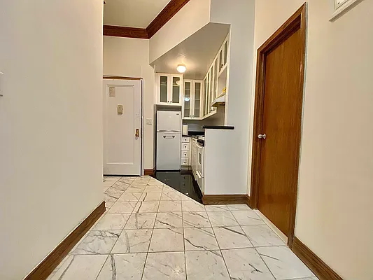 Rented by Oxford Property Group | media 20